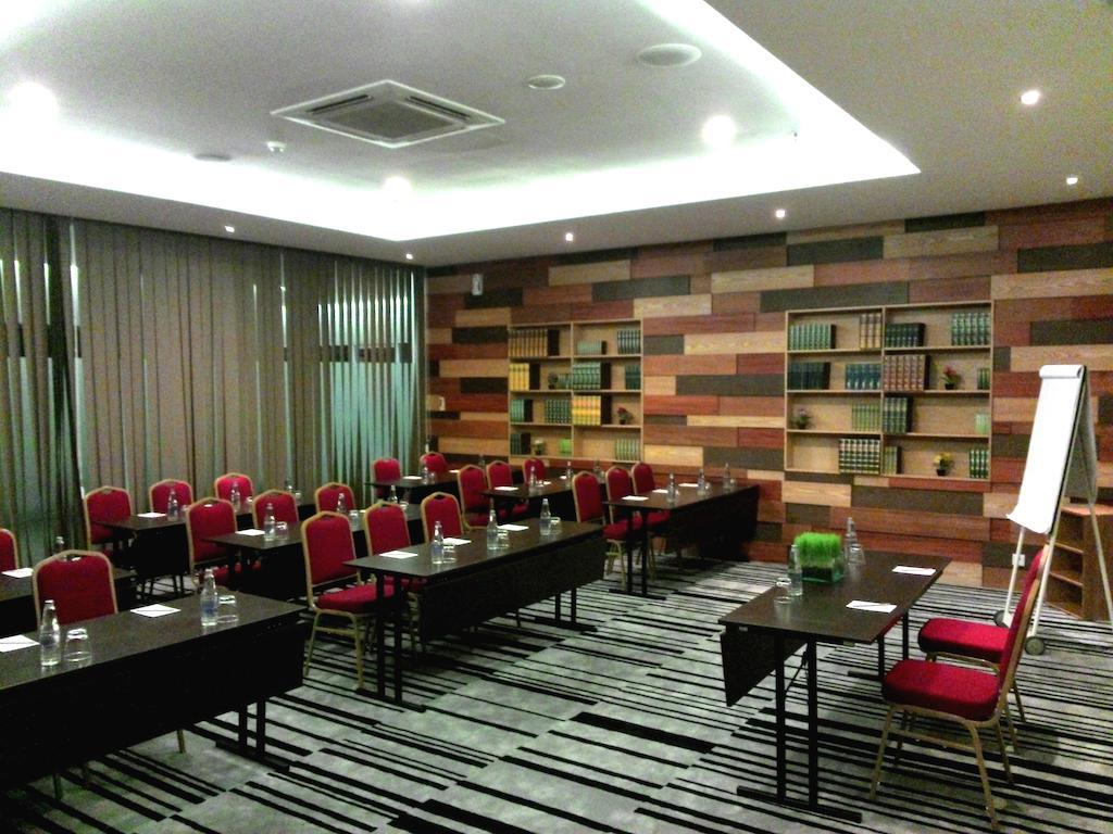 Harvestland Hotel Bali クタ エクステリア 写真