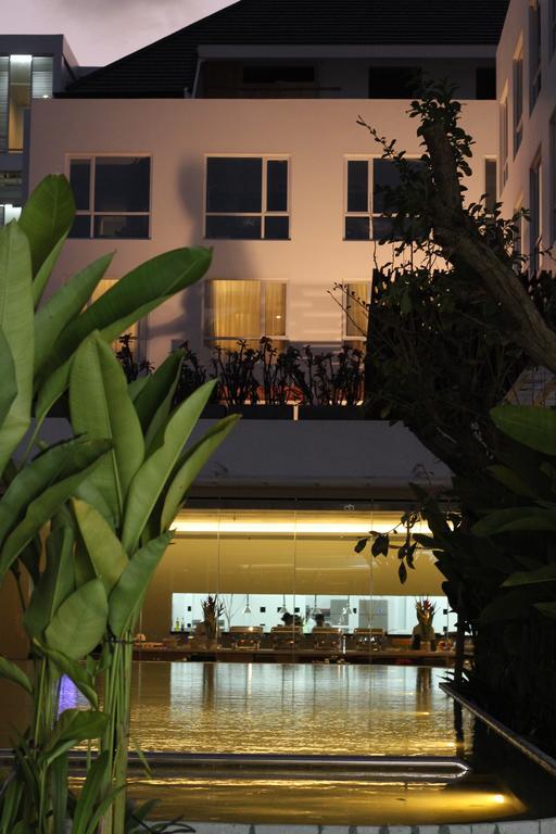 Harvestland Hotel Bali クタ エクステリア 写真