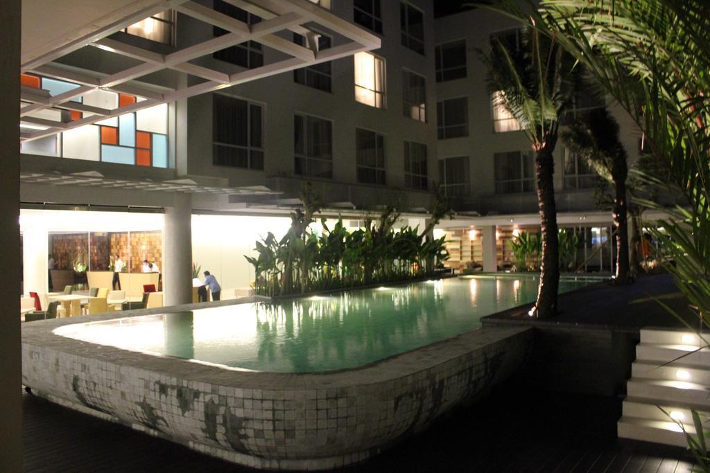 Harvestland Hotel Bali クタ エクステリア 写真