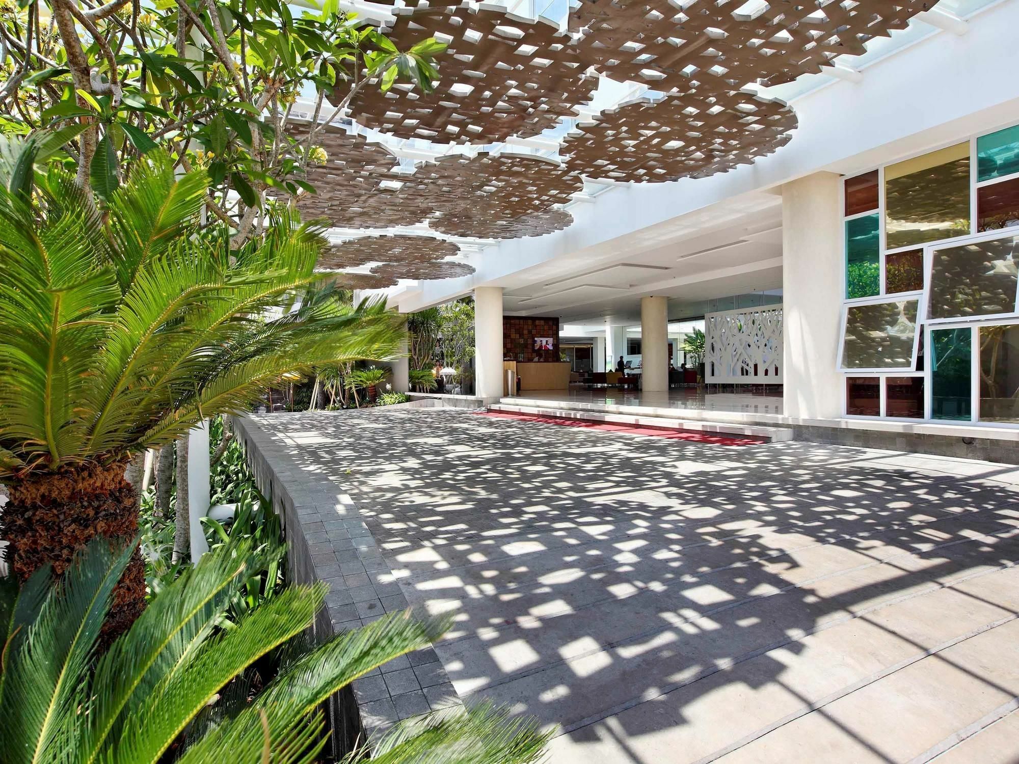 Harvestland Hotel Bali クタ エクステリア 写真